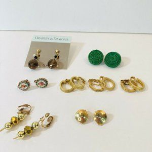 Lot of 8 Vintage Clip On and Screw Back Earrings Drapers Damons Gold Tone